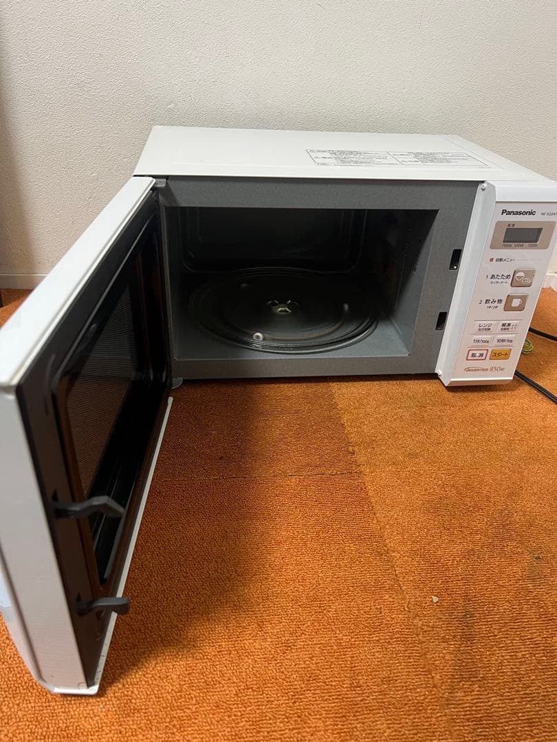 美品Panasonic NE-E22A1パナソニック 電子レンジ ヘルツフリー