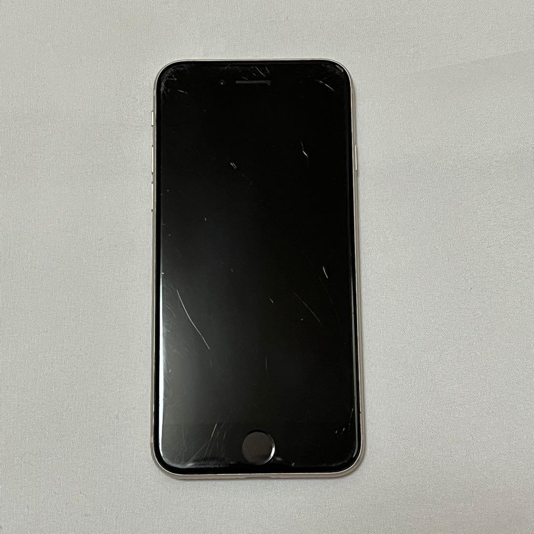 iPhoneSE3 第3世代 スターライト 本体 64GB