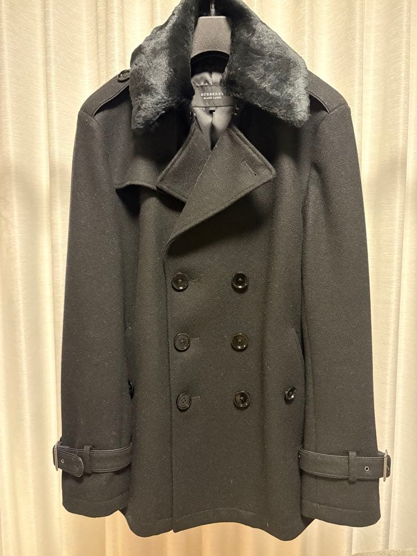 BURBERRY BLACK LABEL ブラック ピーコート　ラビットファー付