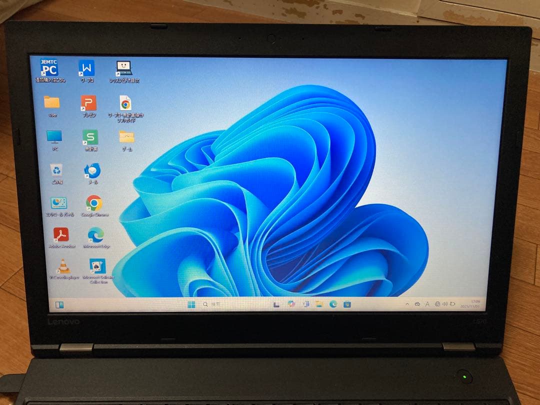 Lenovo レノボ ノート PC Windows11 core5 保証10ヶ月