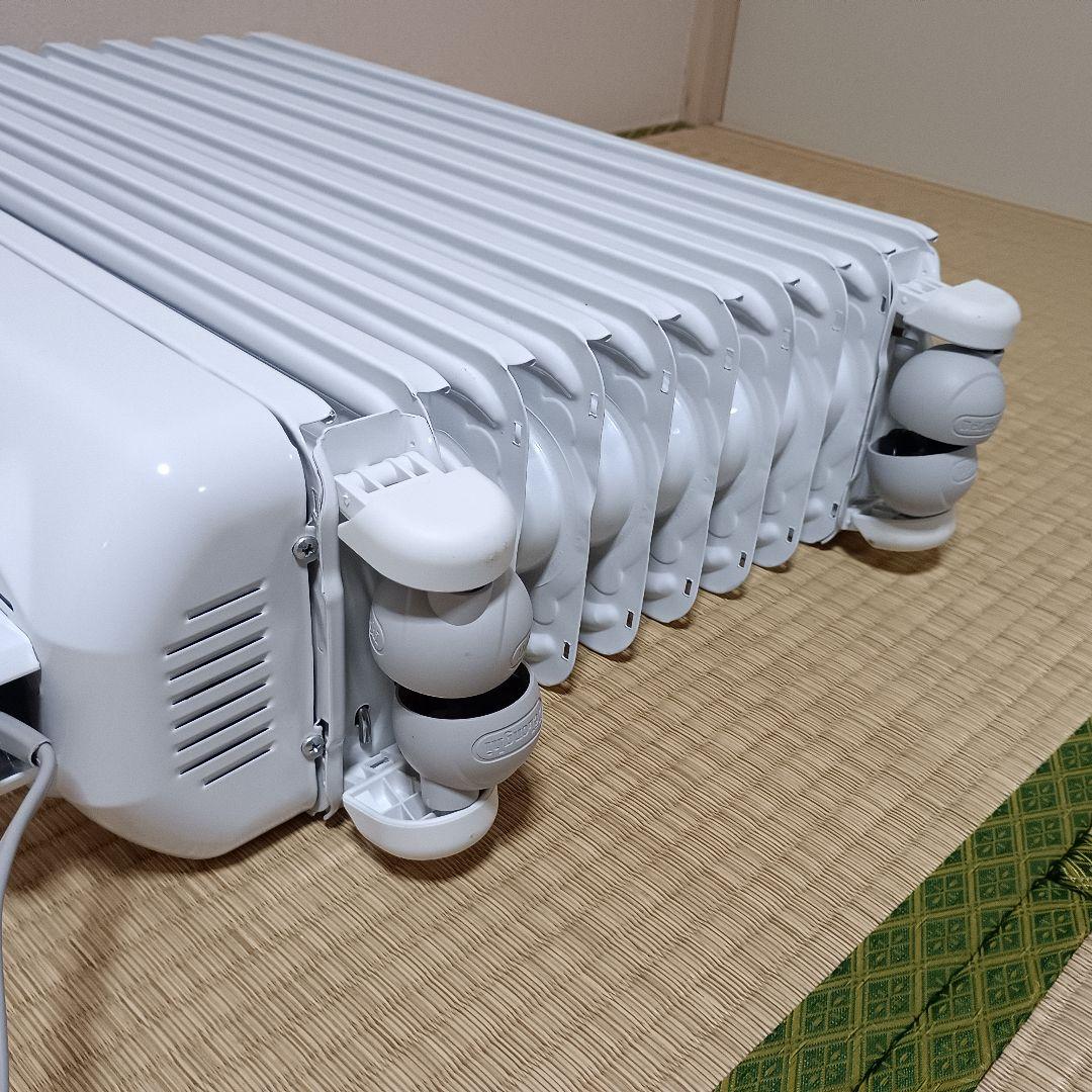 オイルヒーター RHJ35M1015-LG 10畳〜13畳 デロンギ 1500W