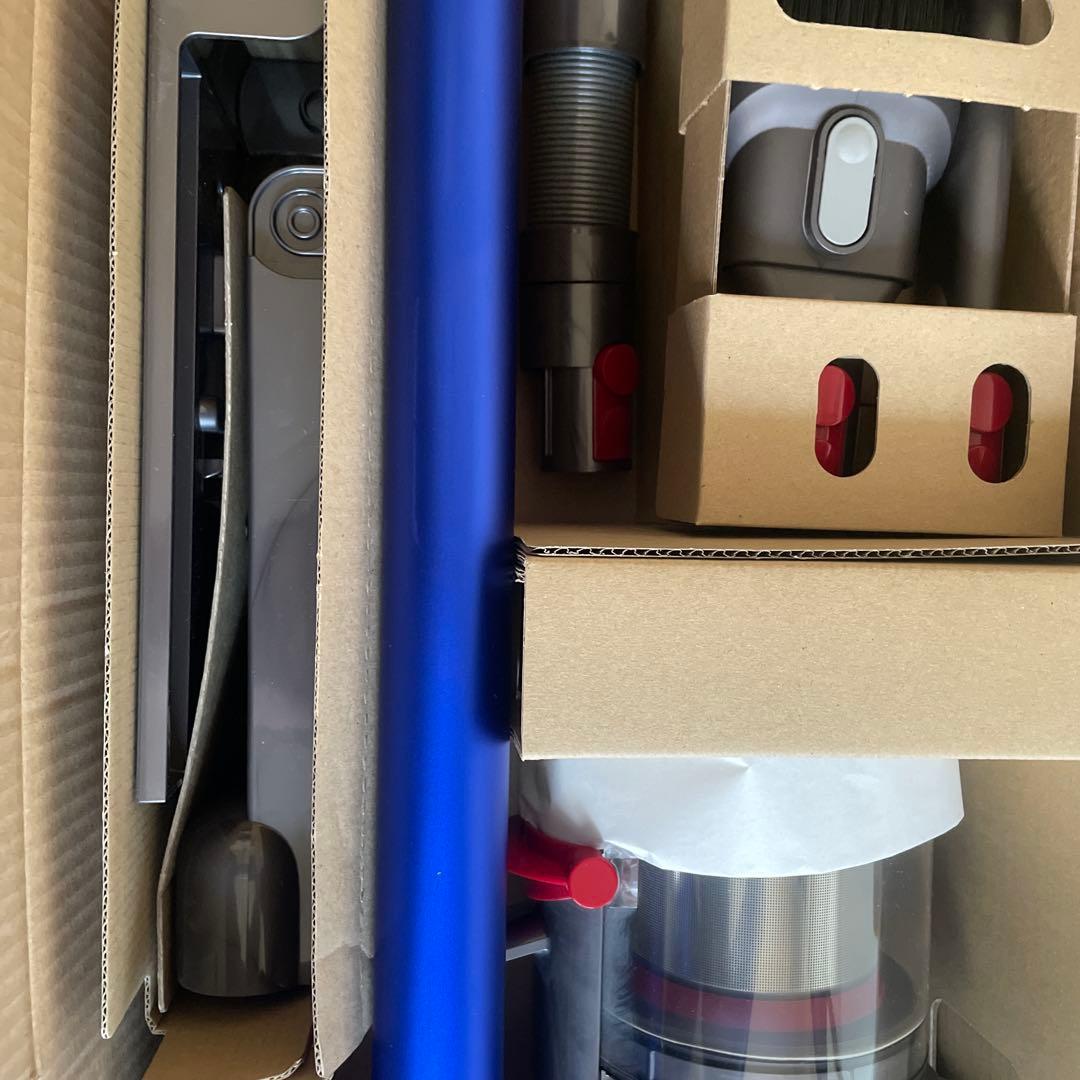 【GREEN GREEN 】Dyson V11 fluffyジャンク品