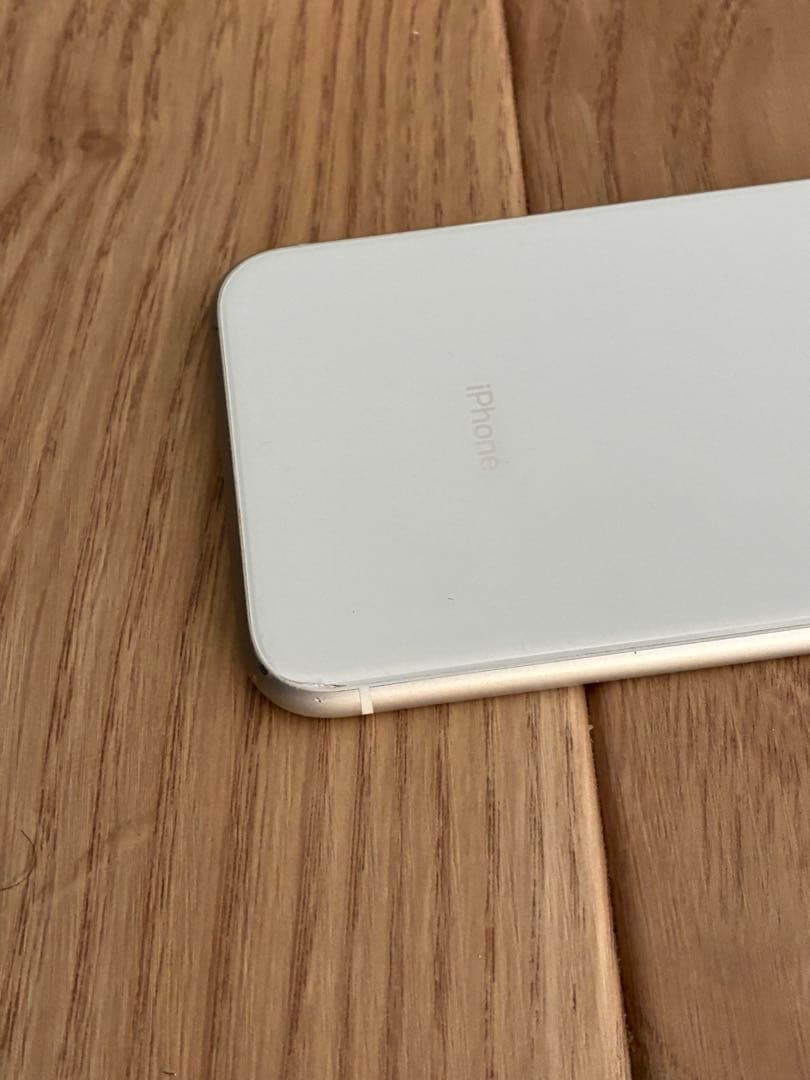 iphoneXR 64GB ホワイト　SIMフリー