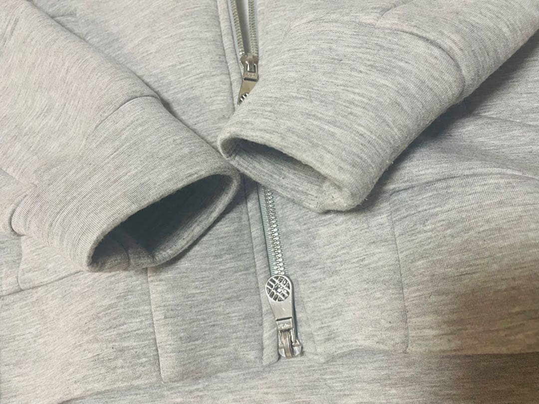 ムータ　マリン　ボンディングパーカー　グレー　Sサイズ　ゴルフ　メンズ　ロゴ