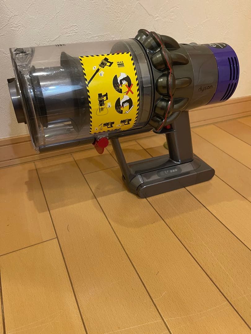 Dyson V10 SV12スティッククリーナー 本体　フルセット　美品