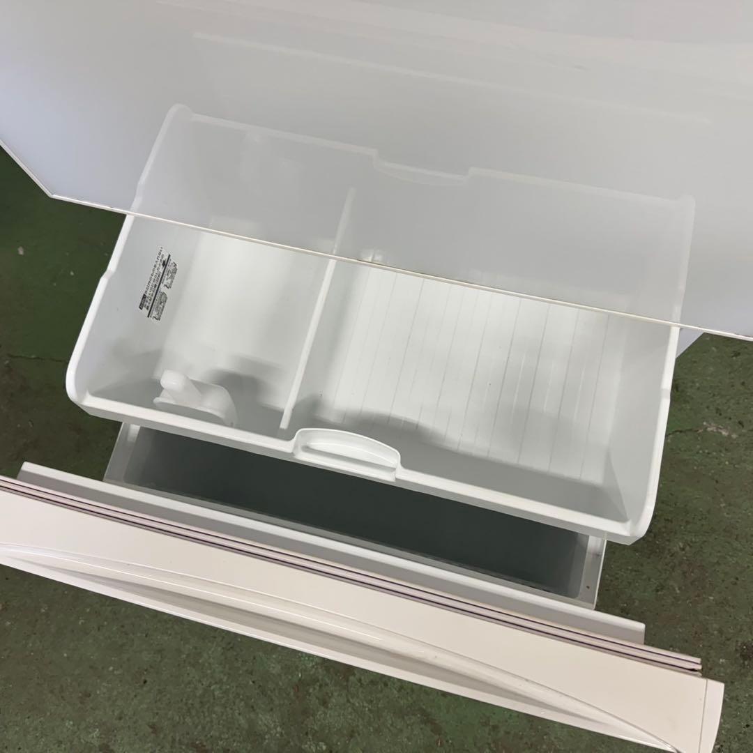 313 東芝　大型冷蔵庫　300L強　小型　家庭用　自動製氷　ガラスパネル