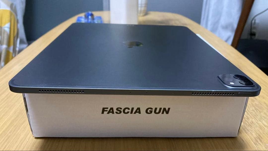 美品 iPad Pro 12.9 第4世代 256GB バッテリー98%