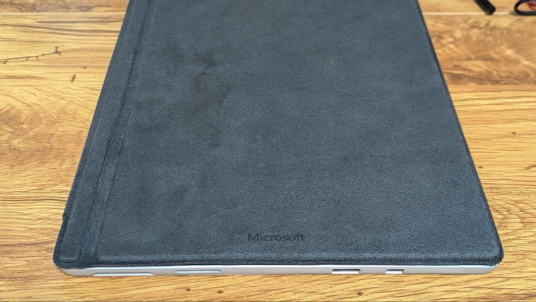 Microsoft SurfacePro5 LTEモデル win11 25 H2