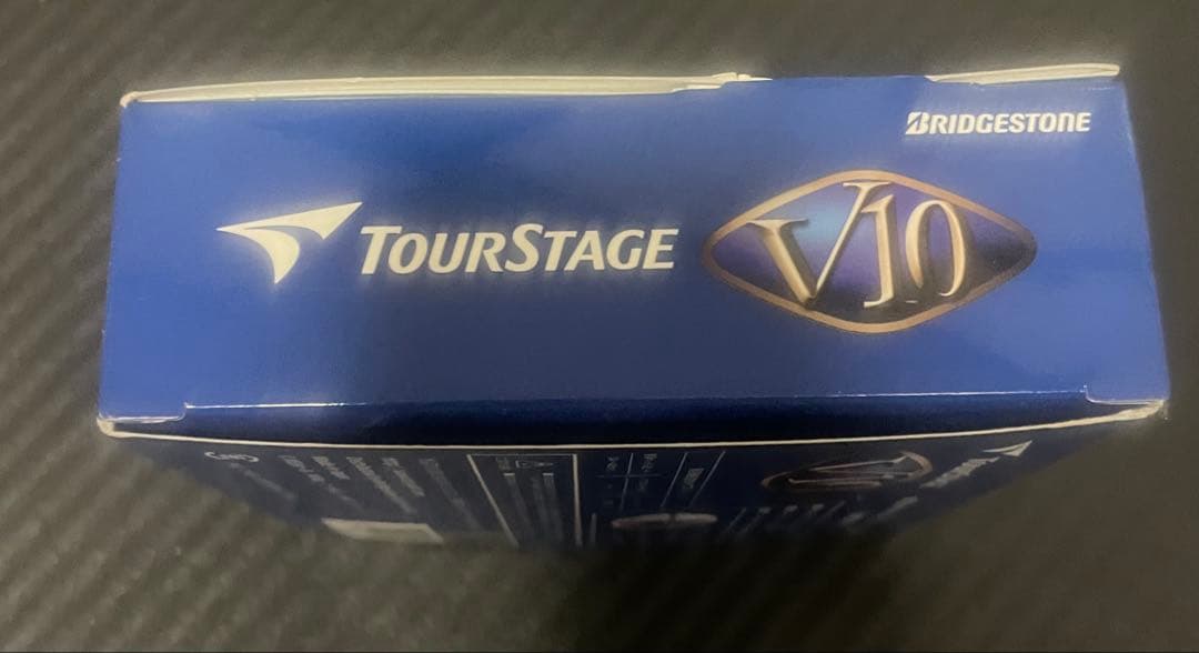 ドラゴンボールとワンピースゴルフボールのセット（TOUR STAGE V10）