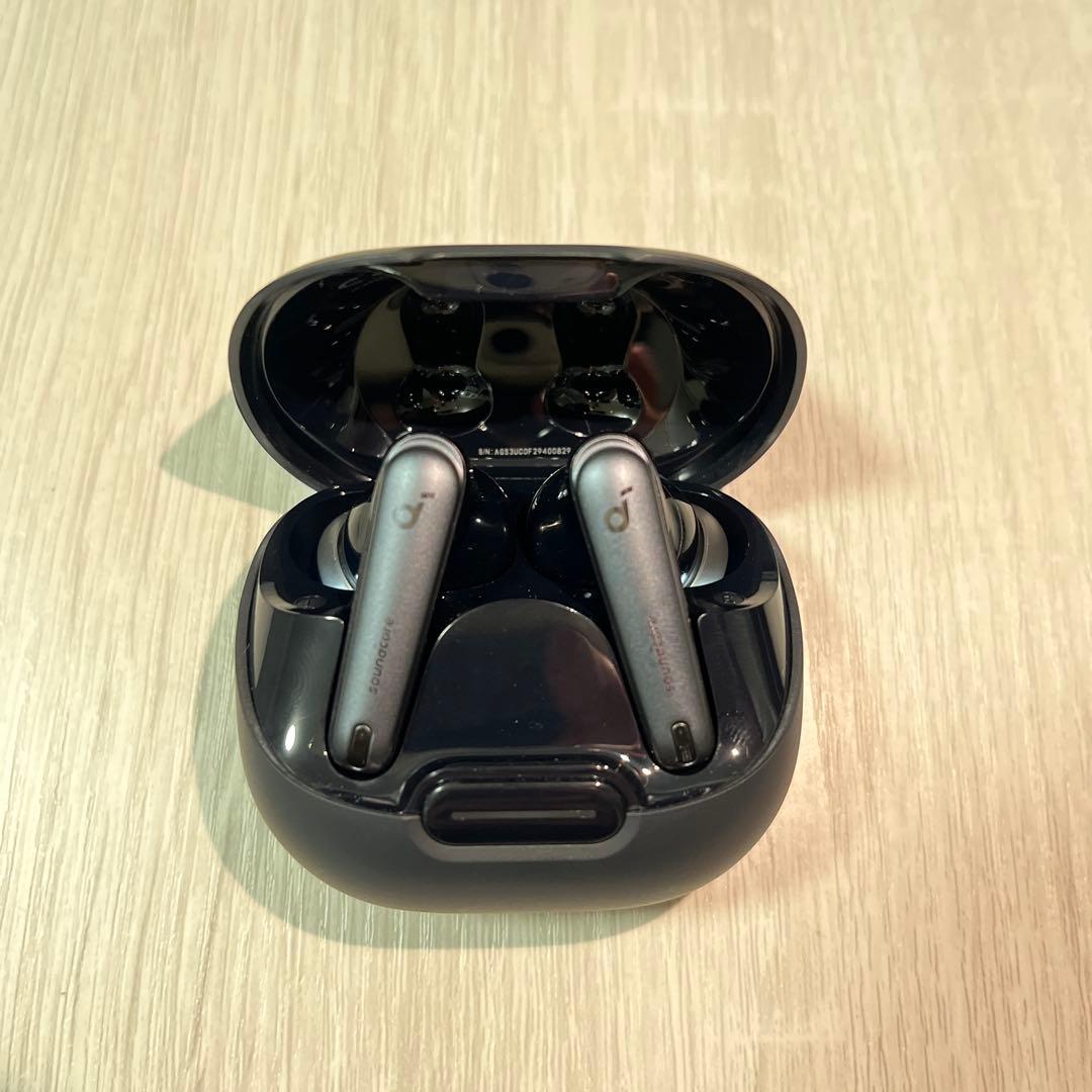 【極美品】 Anker soundcore Liberty 4 NC