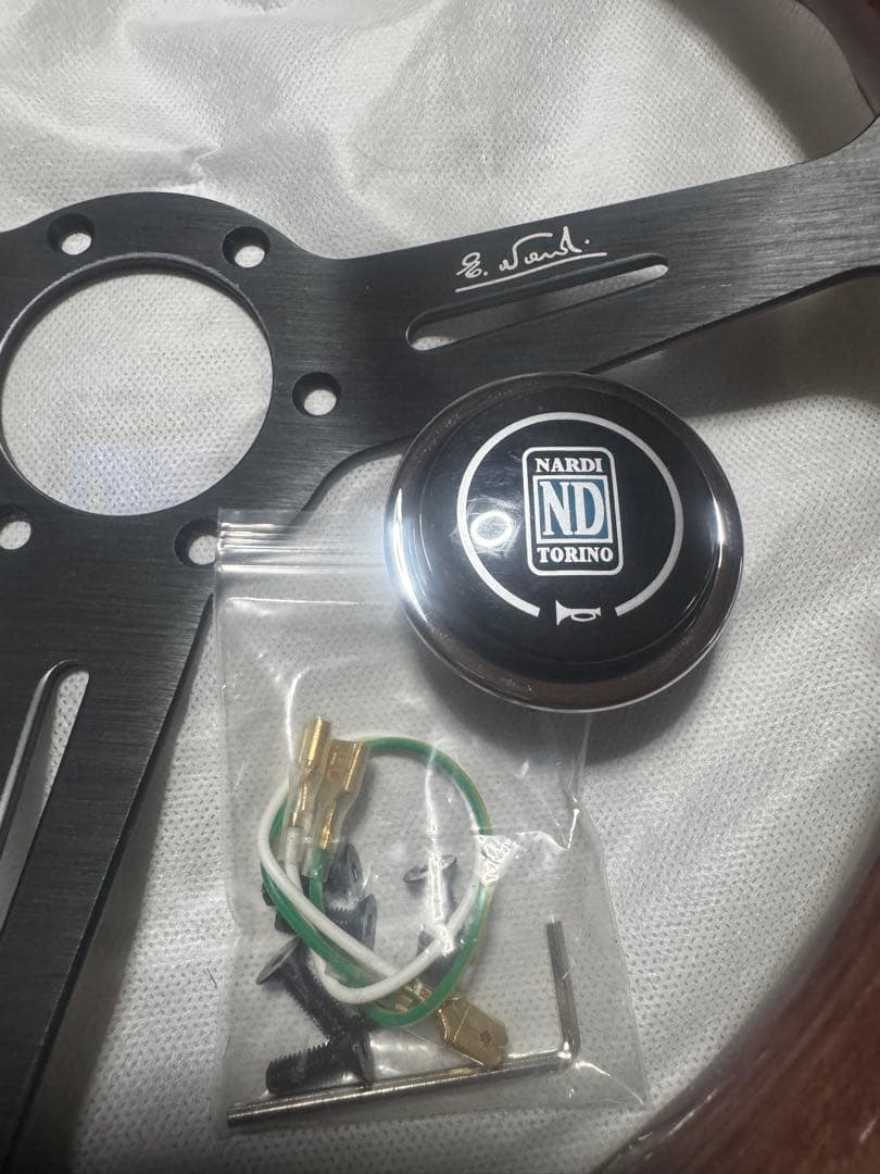 NARDI ステアリングホイール 3本スポーク週末特価❣️