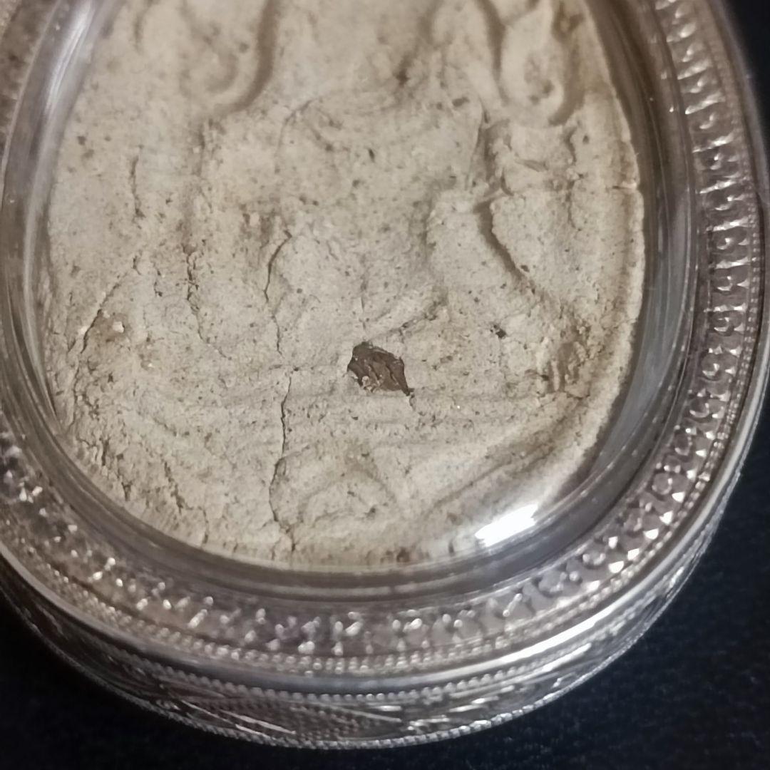 【ジョナサン】アジャンリァン「極彩色の光」　プラヨードクンポンA　純銀枠