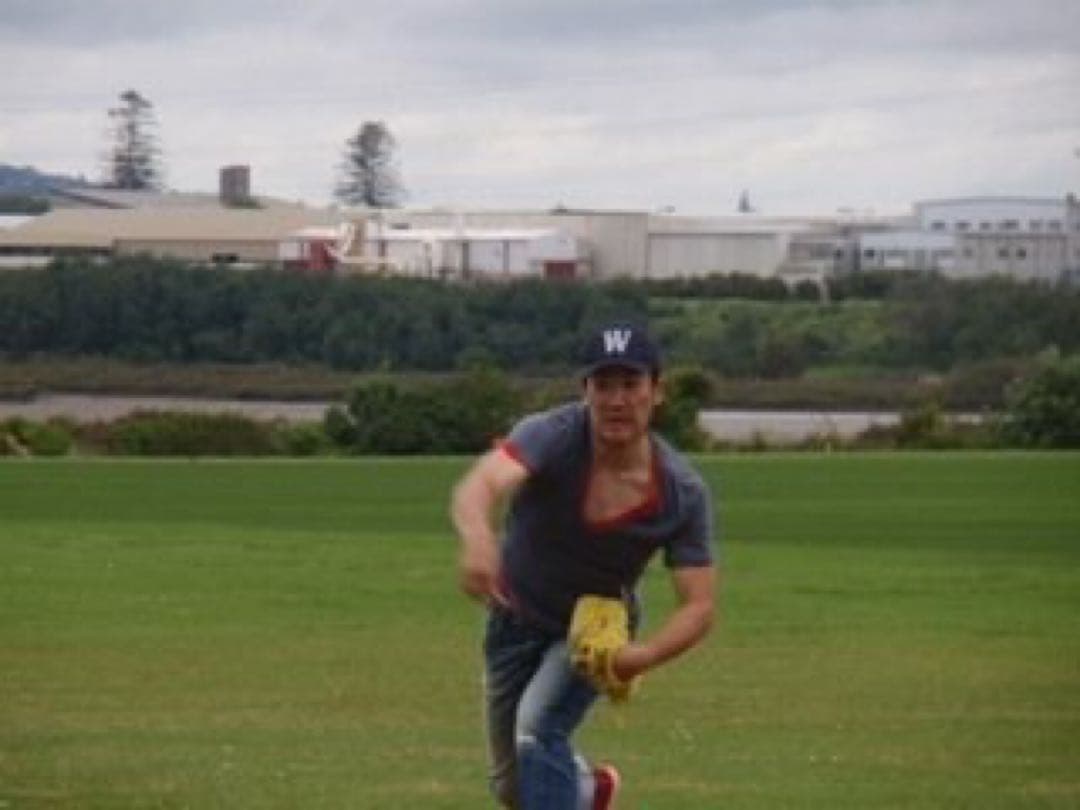 田中将大サイン入りネイビーキャップ Wロゴ刺繍