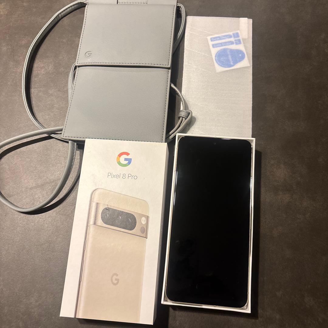 Google Pixel 8 Pro ホワイト本体　ポーチセット