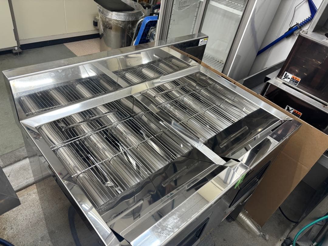 タニコー 電気フライヤー 二槽タイプ TEFL-87WN 2019