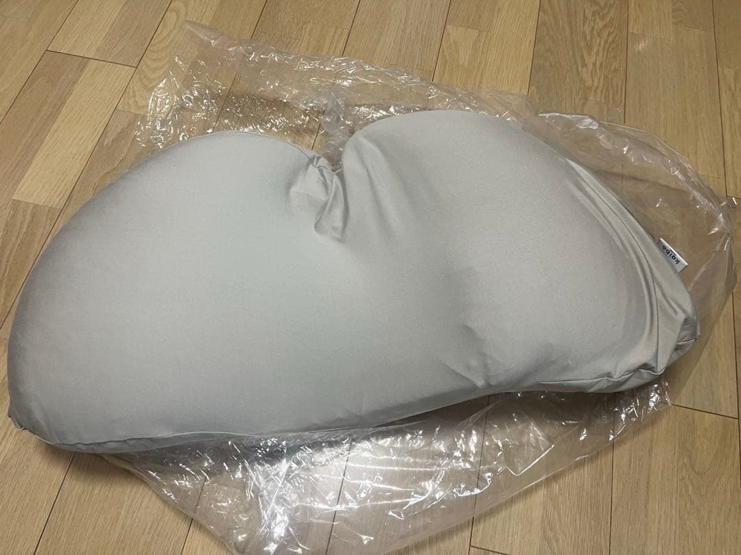 kaiboPILLOW 業界初。ストレートネックを改善させるまくら
