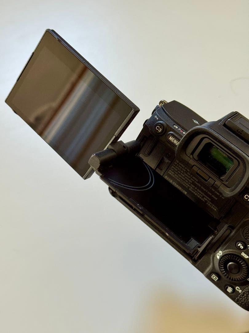 SONY α7R V 本体 + 付属品【美品】