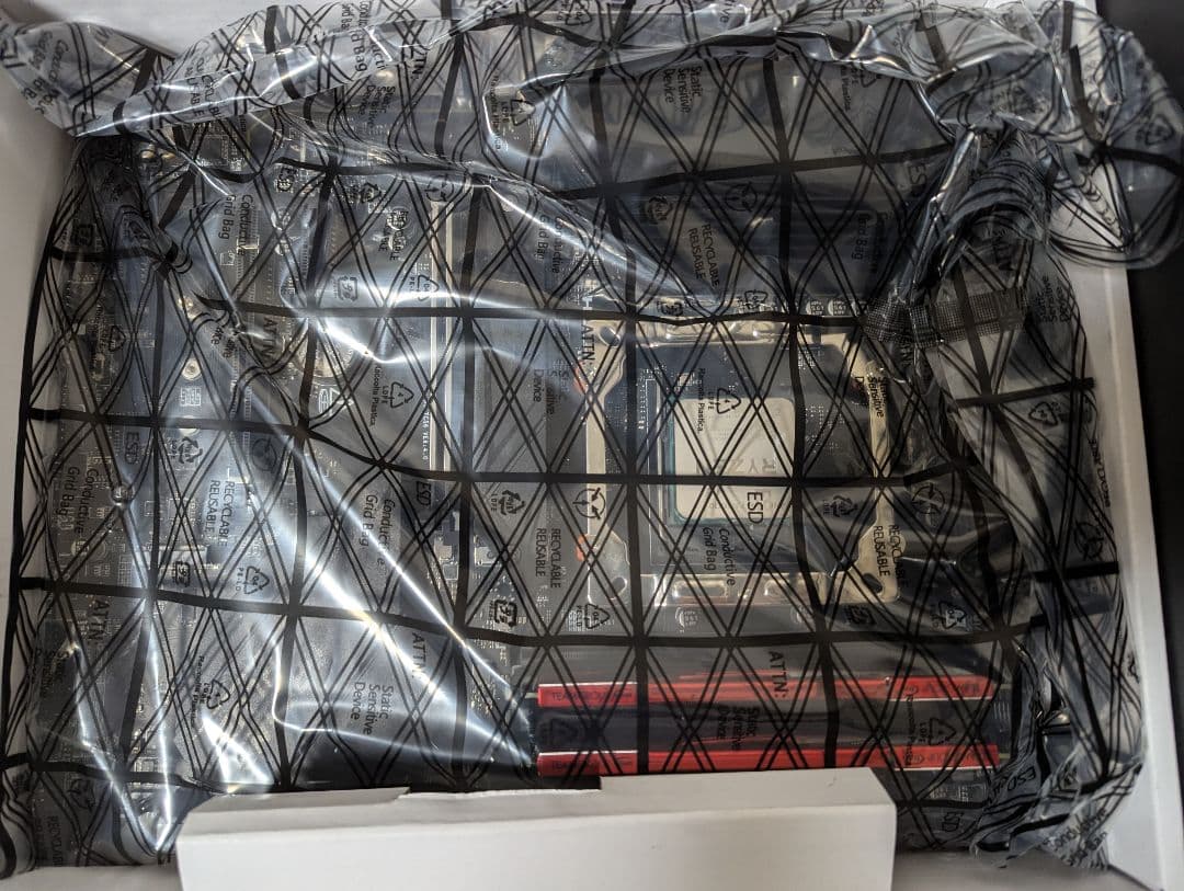 B550マザボ+Ryzen7 5700x3d+AK400+メモリ16GB+無線