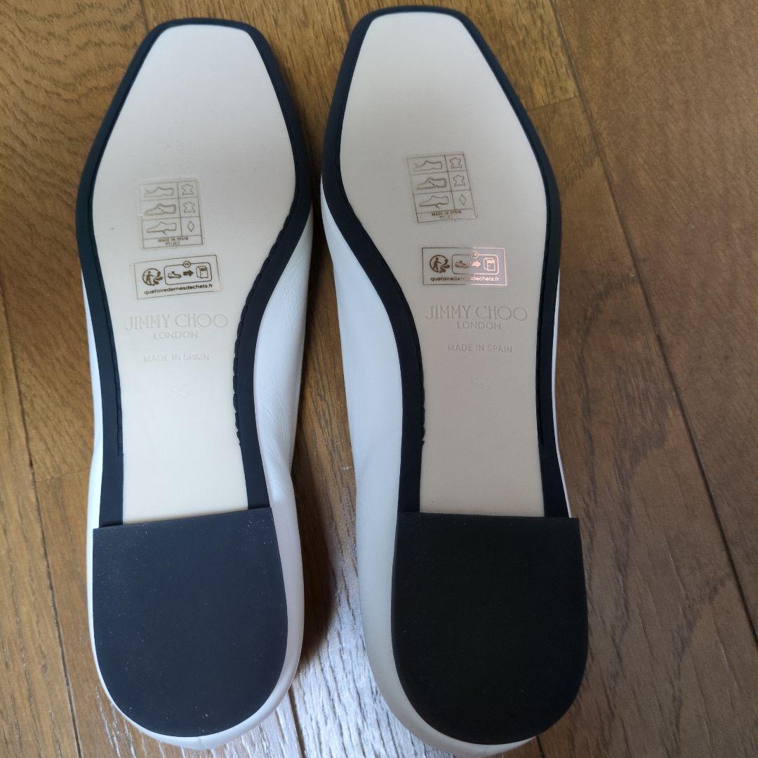 ジミー・チュウ　フラットシューズ