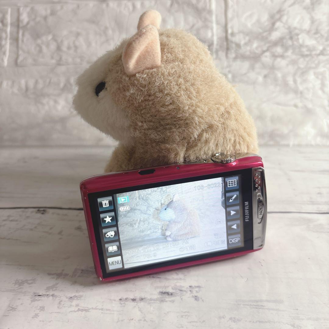 【希少】FUJIFILM FINEPIX Z900EXR 人気ピンク