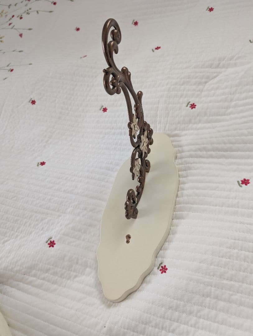 お値下げ中！装飾両面壁掛け時計　ヨーロピオンスタイル　オフホワイト