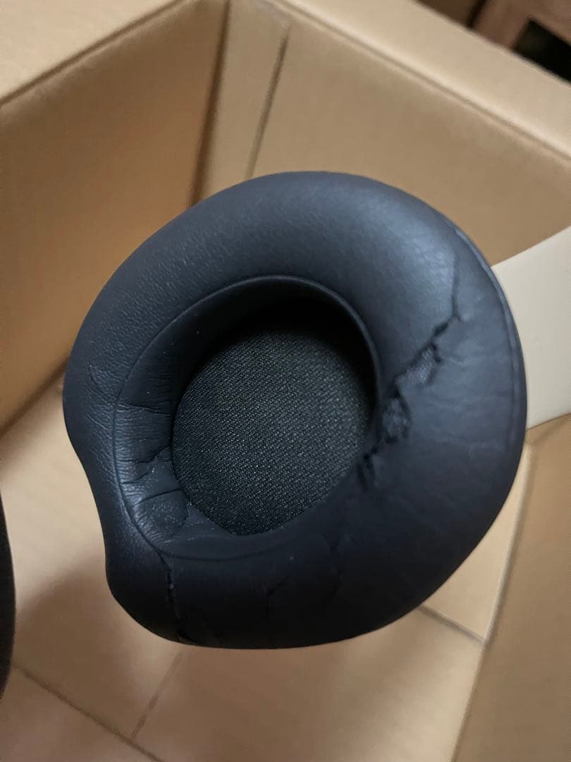 Beats Studio3 Wireless シャドーグレー