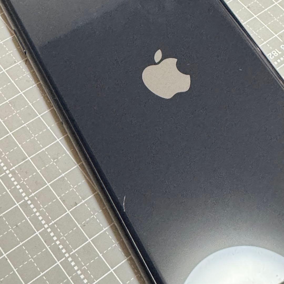 iPhoneSE 第3世代 64GB ミッドナイト バッテリー82%