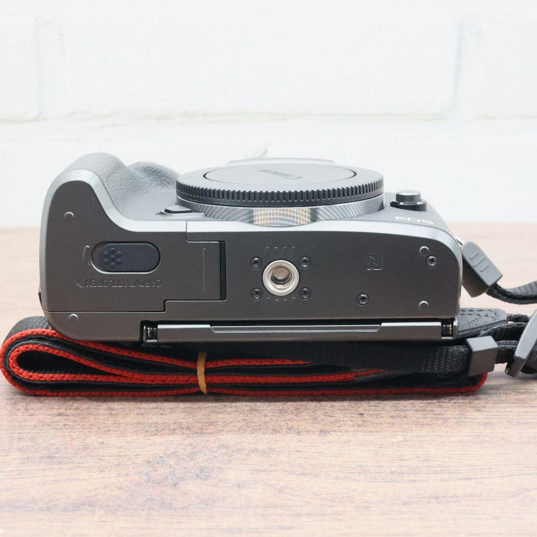 デジタルカメラ Canon EOS M5 / MOUNT ADAPTER EF-EOS M