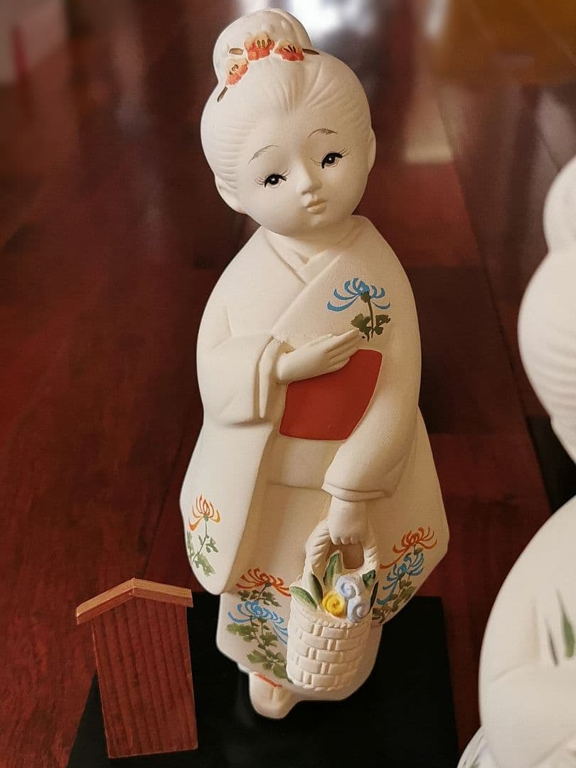 竹生・作　博多人形　加賀慕情(花つみ/そよ風・夕映え)和　伝統工芸品年代物　3体