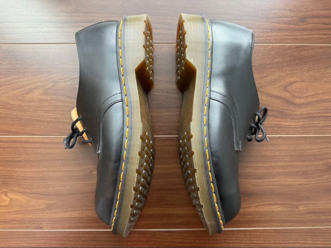 ドクターマーチン 3ホール ブラック　1925 5400