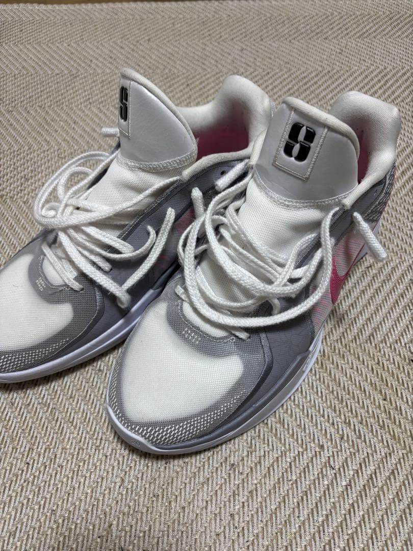 Nike バスケットボールシューズ グレー/ピンク