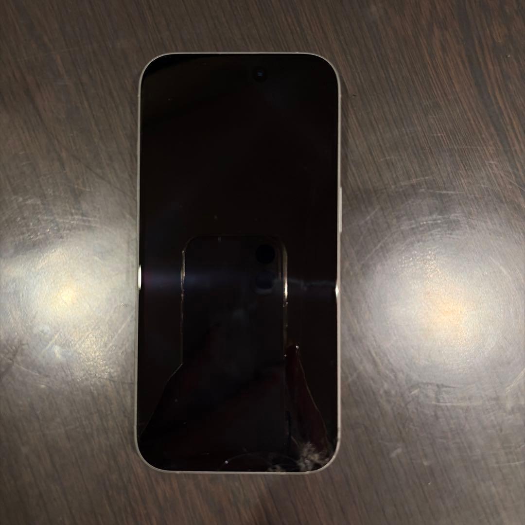 iPhone16 本体　256GB ホワイト