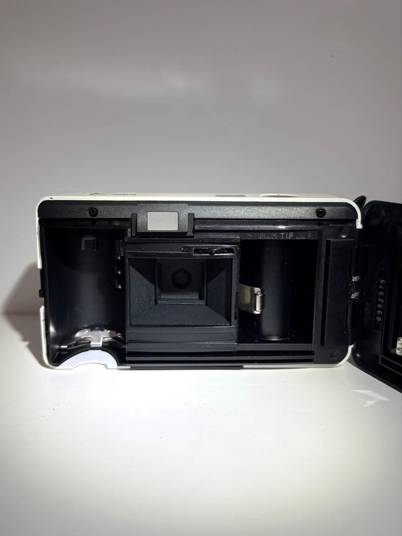 【完動品】Konica K-mini Peter Rabbitフィルムカメラ