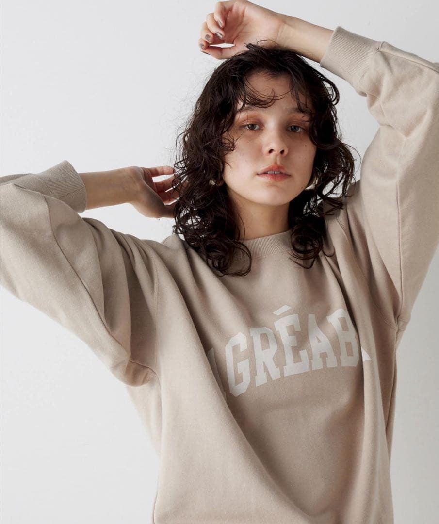 ウィムガゼット　ロゴスウェットプルオーバー