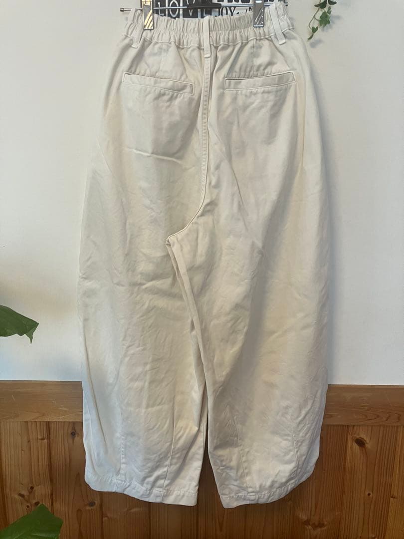 ハーべスティ サーカスパンツ アイボリー size1