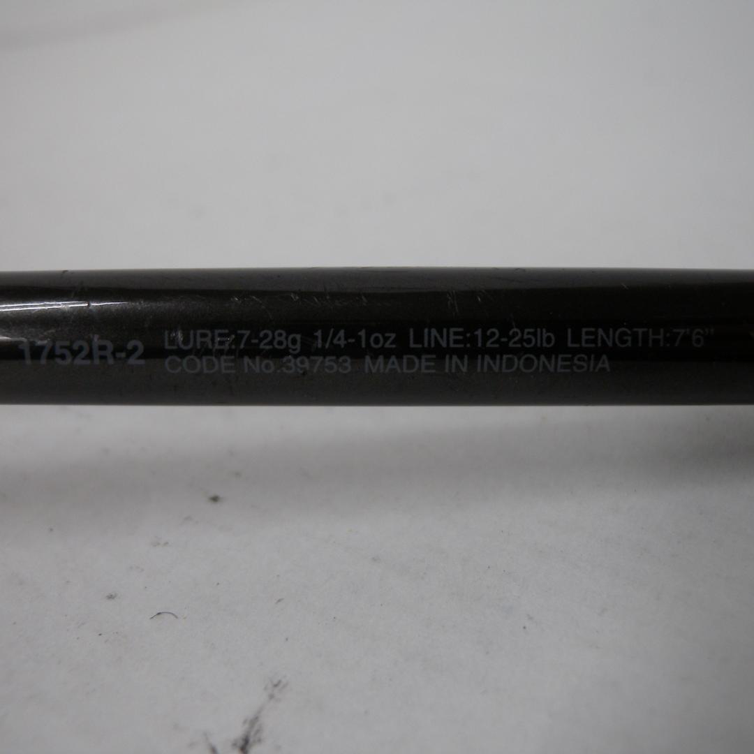 63▢シマノ スコーピオン1752R-2 NH0827-1