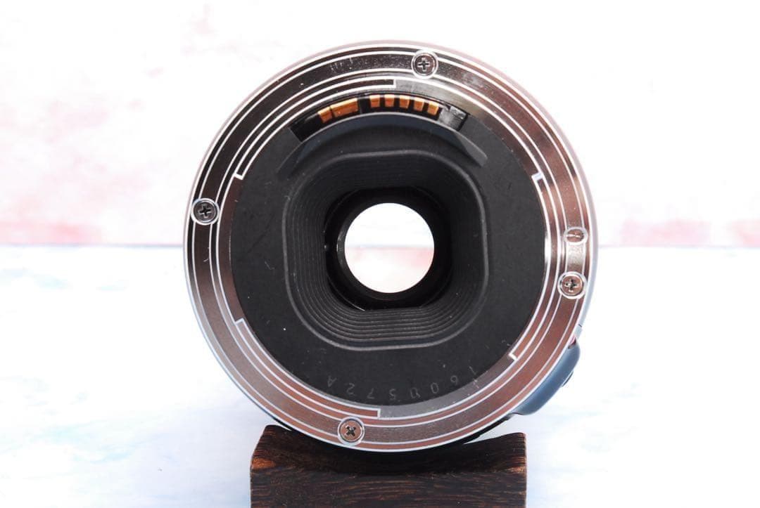 ★Canon Kiss X7★一眼レフカメラ★バッグ付★便利な高倍率レンズ