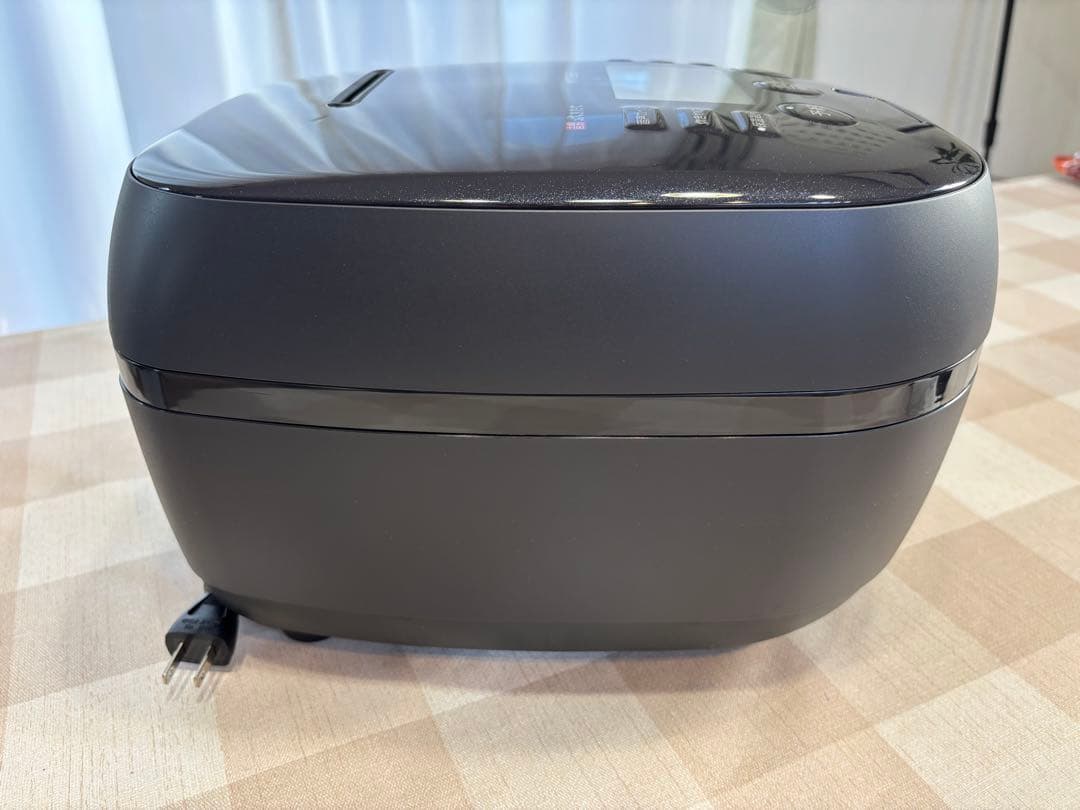 炊飯器5合炊き 最新タイガー圧力IH土鍋 ご泡火炊き 日本製JPH-J10NKM