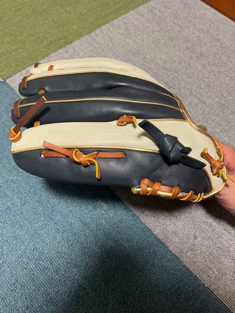 y*u様 ミズノ グローバルエリート 軟式 グラブ 勝色コレクション