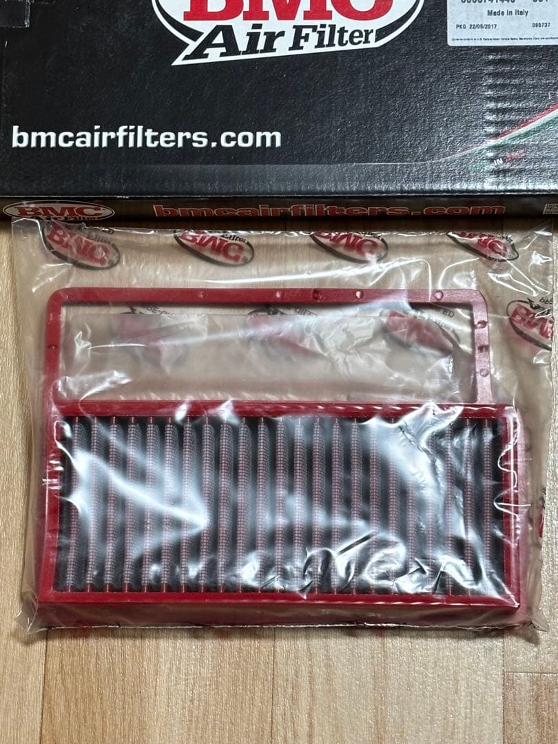 アバルト595フェールキャップ　未使用品➕新品エアーフィルタ➕タオル