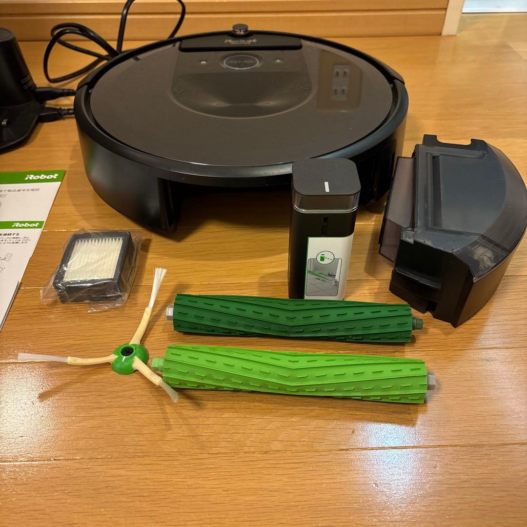iRobot Roomba i7 ルンバ　本体セット