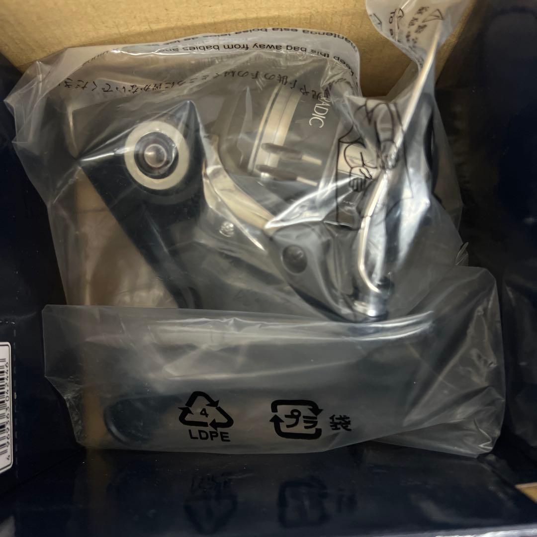 261215 シマノ大型スピニングリール 20ストラディック SW 5000XG