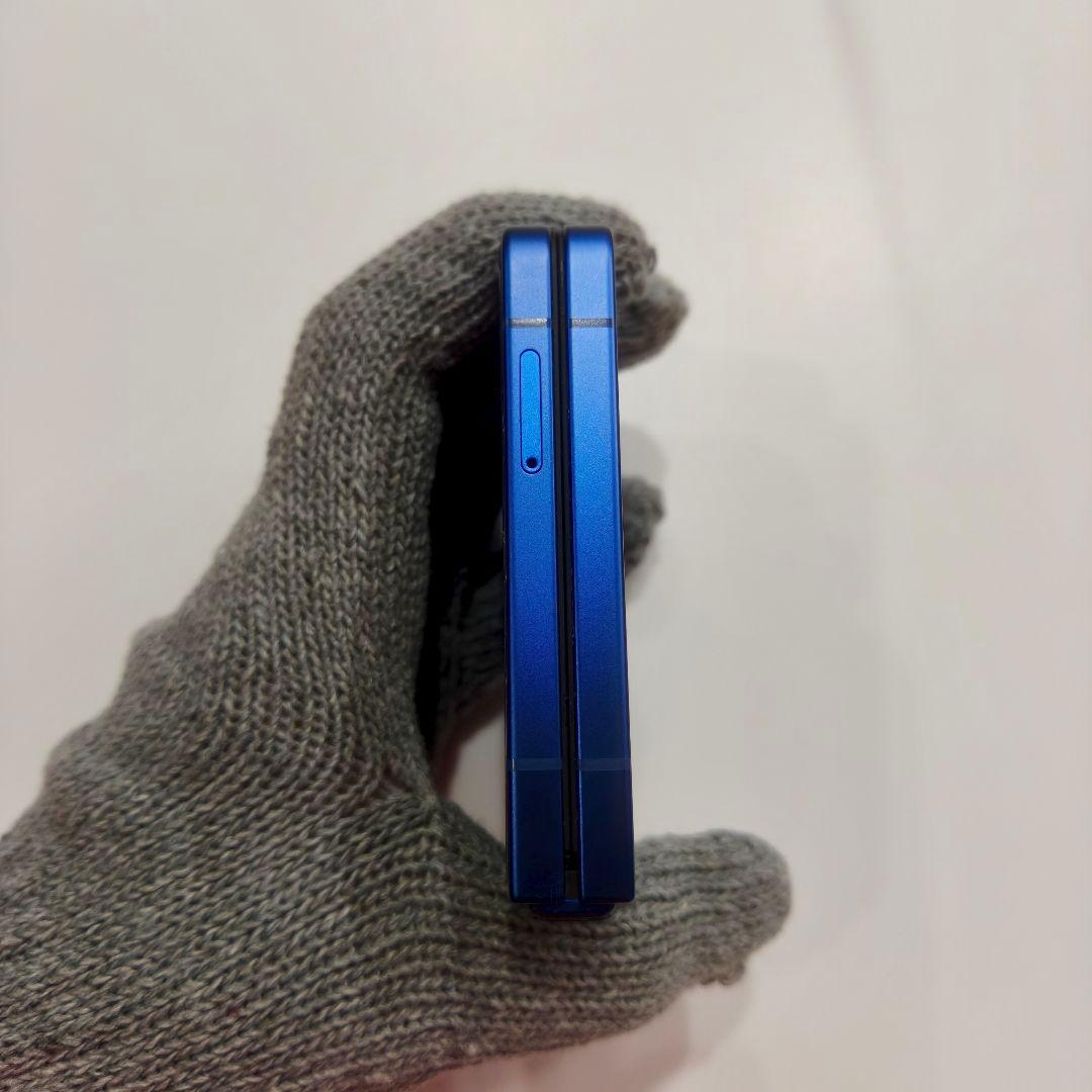 【値段交渉可能】Galaxy Z Flip 7 ブルシャドウ 512GB 韓国版