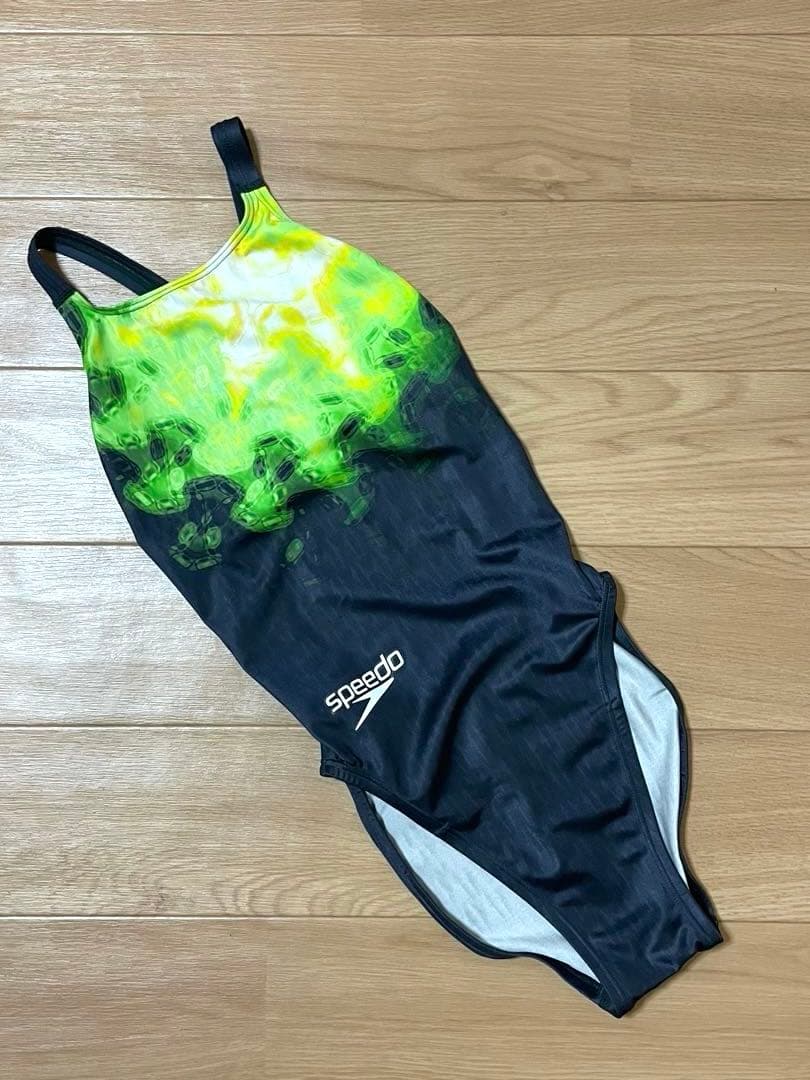【美品】アクアブレードΣ speedo Lサイズ　競泳水着