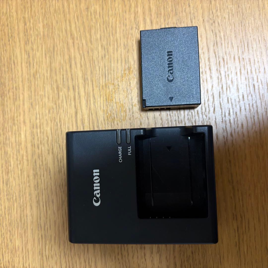 Canon EOS Kiss X80 一眼レフカメラ　ジャンク品