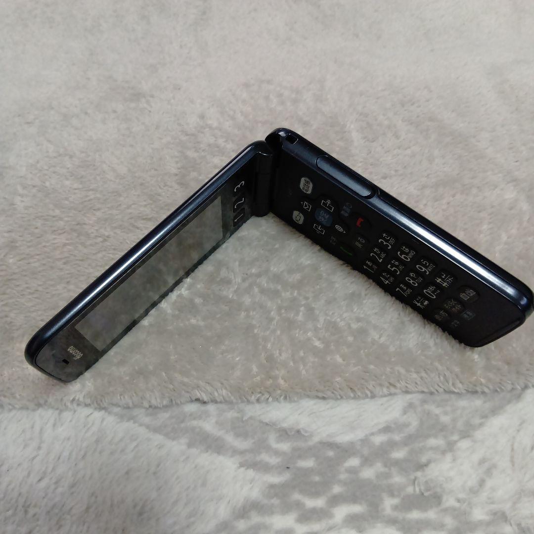 らくらくホンdocomo F-41F ブラック