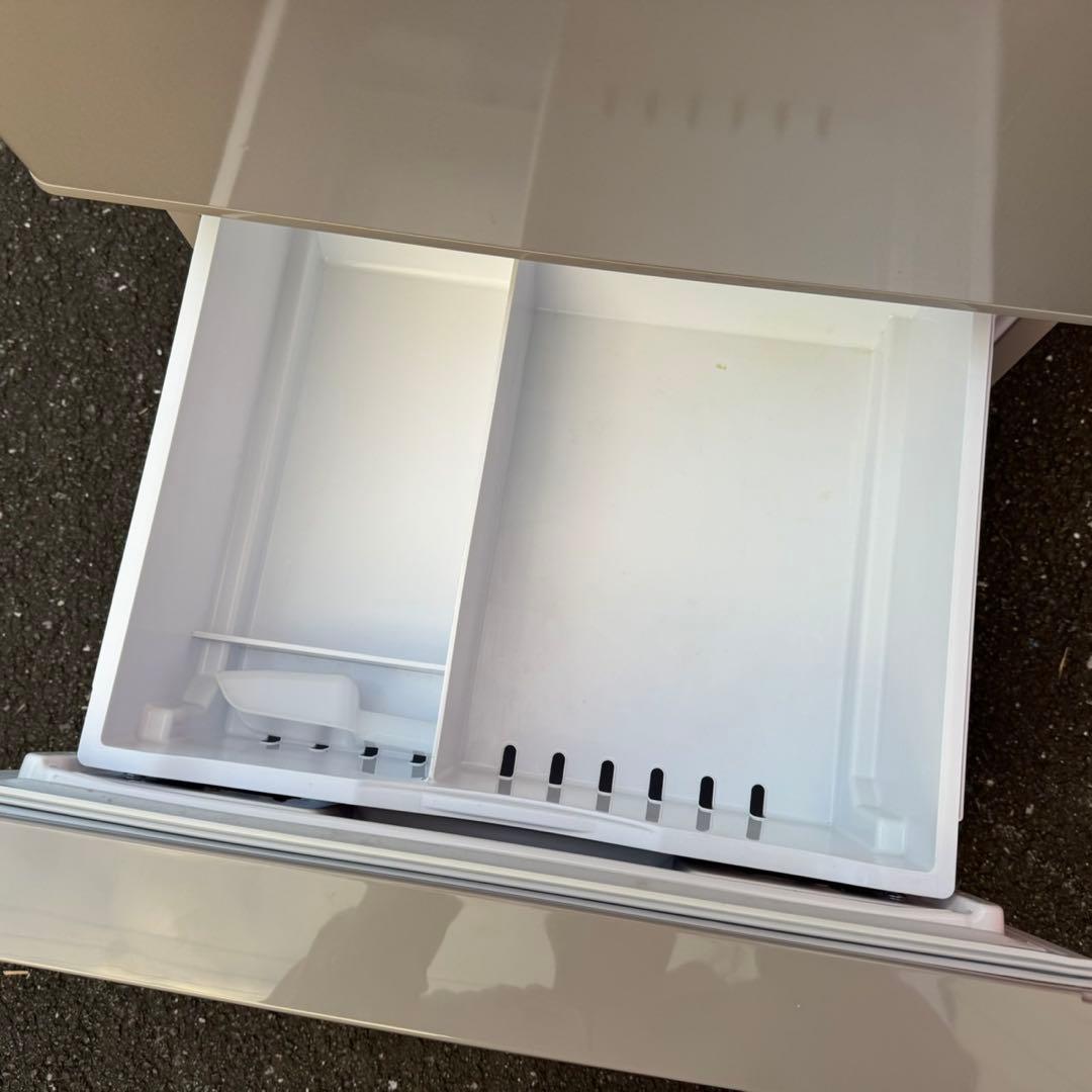 83⭐️2017年製★日立　冷蔵庫　自動製氷　大型　3ドア　315L