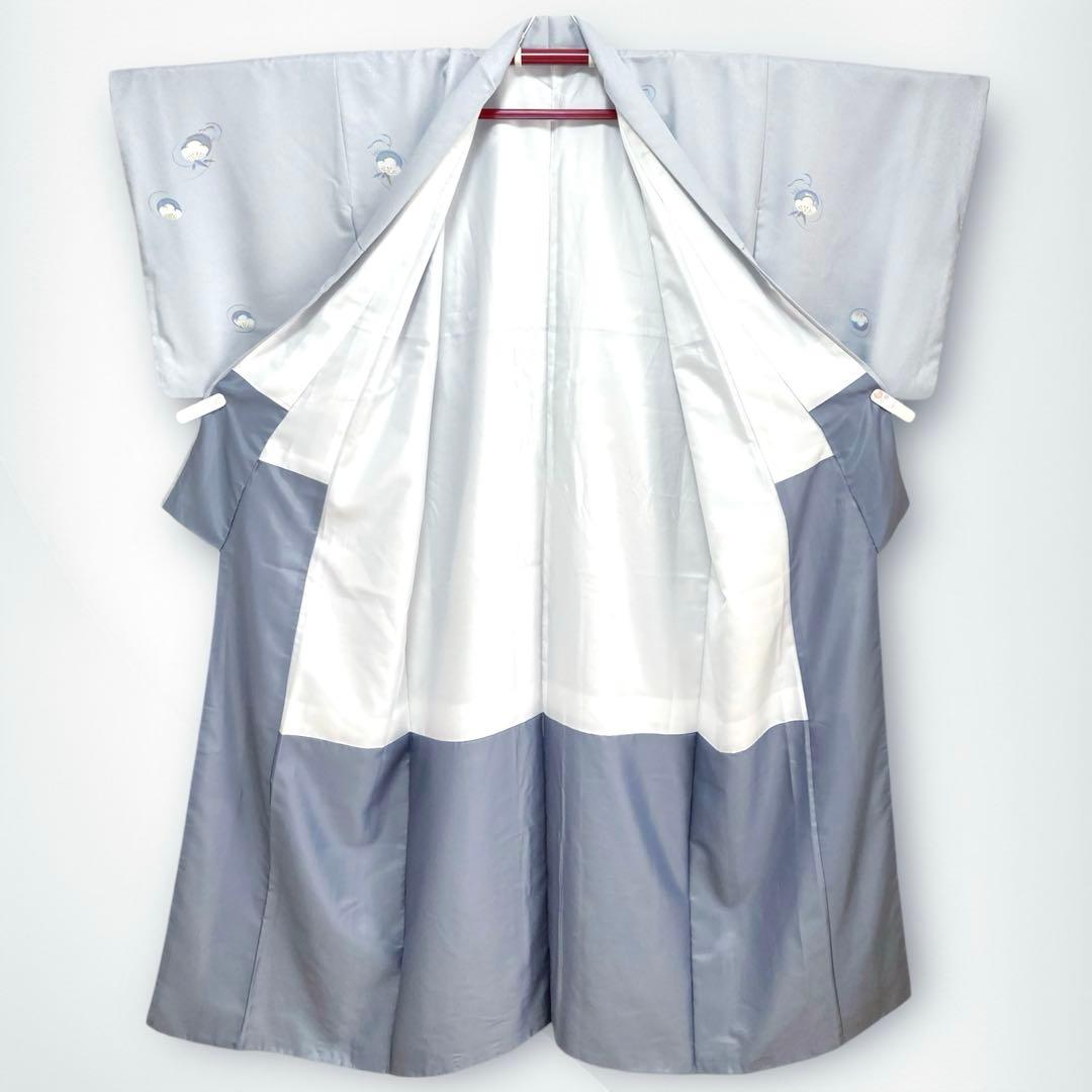 【良品✨】東レシルック　洗える着物　飛び柄小紋　氷割れ地紋　梅に笹　淡い灰青G6