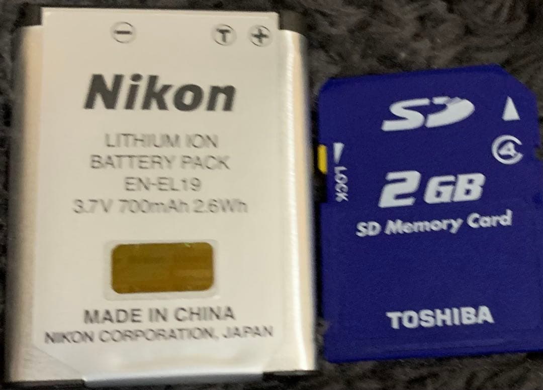 デジタルカメラ COOLPIX S3300