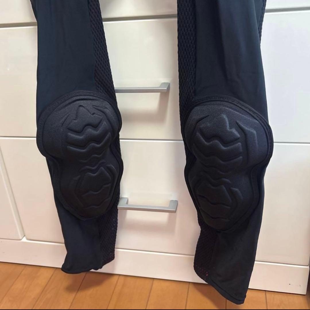 ノースピーク スノボ　プロテクター　上下　XL 新品　タグ付　黒　転倒対策